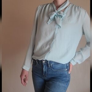 Halogen Tie Neck Button Down Blouse Light Blue Size Medium